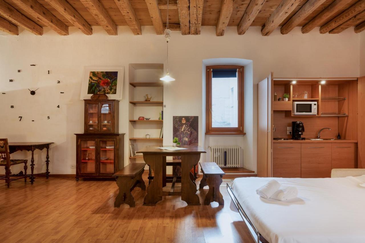 Zola, Charme E Vista Nel Cuore Di Trieste Exterior foto